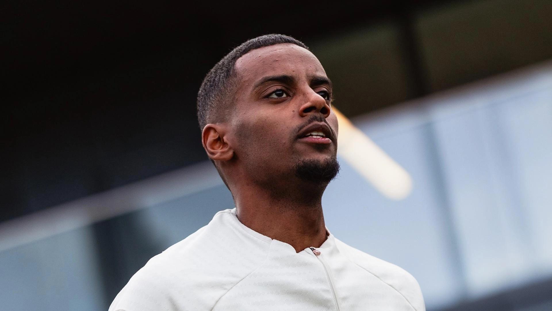 九游体育-好消息，斯洛特：伊萨克将于周四回归合练